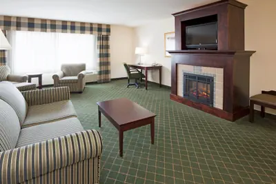 Photo 5 - Holiday Inn & Conference Center Marshfield by IHG
