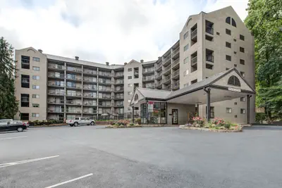 Photo 2 - Olde Gatlinburg Rentals