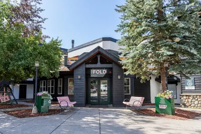 Photo 2 - The Fold Hotels Steamboat Springs