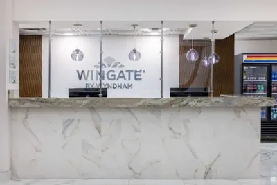 Photo 5 - Wingate by Wyndham Atlanta Galleria/Ballpark
