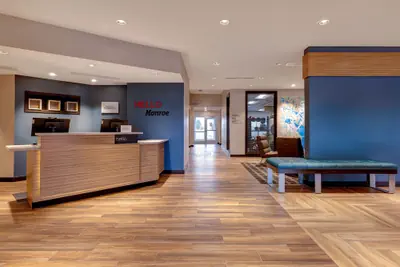 Photo 3 - TownePlace Suites by Marriott Monroe