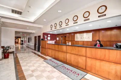 Photo 4 - Ramada Plaza by Wyndham Atlanta Airport