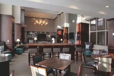 Photo 4 - Hampton Inn & Suites Columbus/University Area