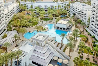 Photo 2 - Hilton Vacation Club Cancun Resort Las Vegas