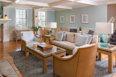 Photo 4 - Island House Hotel