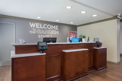 Photo 4 - Hampton Inn Princeton