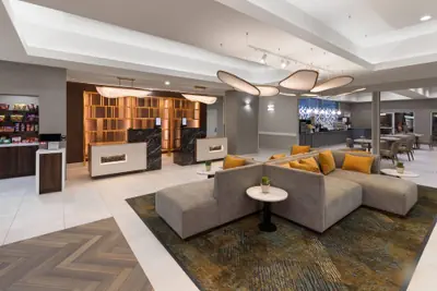 Photo 3 - La Quinta Inn & Suites by Wyndham Laredo Airport