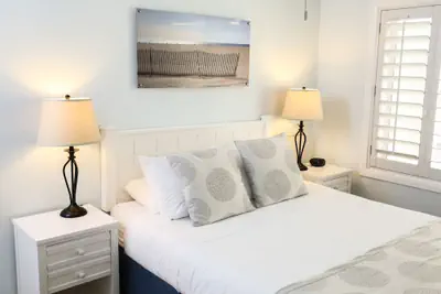 Photo 3 - Venice on the Beach Hotel