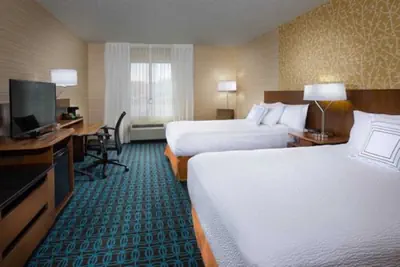 Photo 5 - Fairfield Inn & Suites by Marriott Marshall