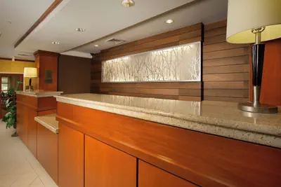 Photo 4 - Fairfield Inn & Suites by Marriott Marshall