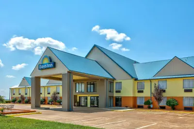 Photo 2 - Days Inn by Wyndham Tunica Resorts