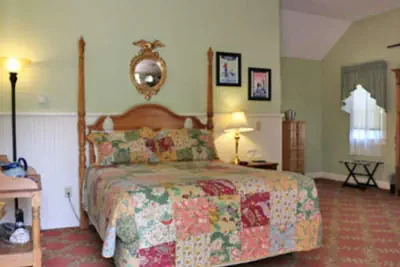 Photo 3 - Kearsarge Inn