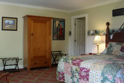 Photo 4 - Kearsarge Inn