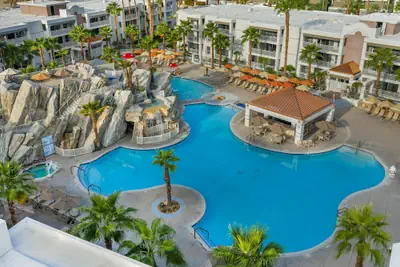Photo 2 - Hilton Vacation Club Palm Canyon Palm Springs