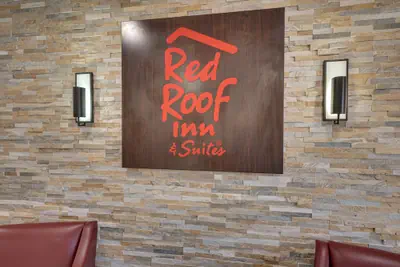 Photo 2 - Red Roof Inn & Suites Newport – Middletown, RI