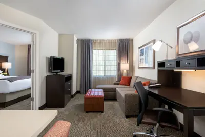 Photo 5 - Staybridge Suites Chantilly - Dulles Airport by IHG