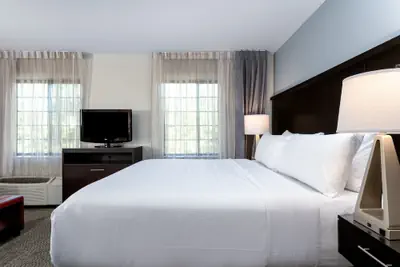 Photo 4 - Staybridge Suites Chantilly - Dulles Airport by IHG