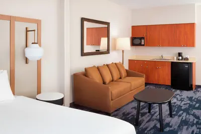 Photo 4 - Fairfield Inn & Suites by Marriott Napa American Canyon