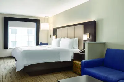Photo 4 - Holiday Inn Express Hotel & Suites Lawton-Fort Sill by IHG