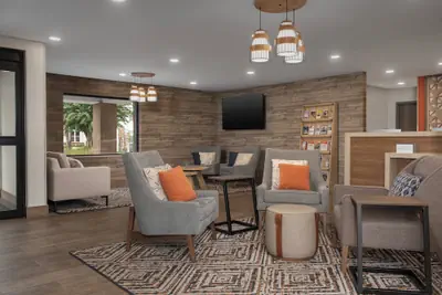 Photo 2 - Candlewood Suites Annapolis by IHG