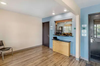 Photo 4 - Extended Stay America Select Suites - Oklahoma City - Del City