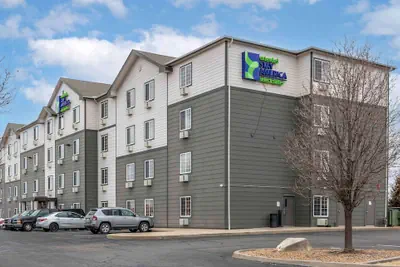 Photo 2 - Extended Stay America Select Suites - Wichita - North
