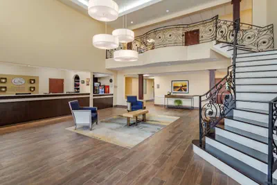 Photo 5 - Comfort Suites Baytown I - 10