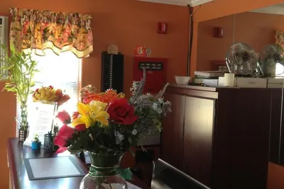 Photo 5 - Sweet Breeze Inn