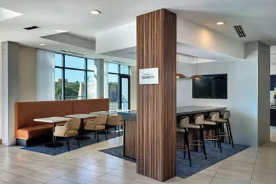 Photo 2 - Fairfield Inn & Suites by Marriott Denver Downtown