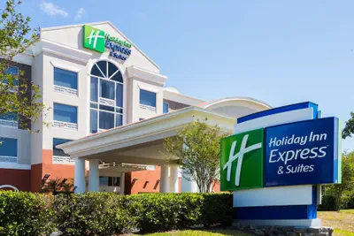 Photo 2 - Holiday Inn Express Hotel & Suites Tampa-Fairgrounds-Casino by IHG