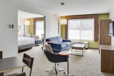 Photo 4 - Holiday Inn Express & Suites Chickasha by IHG