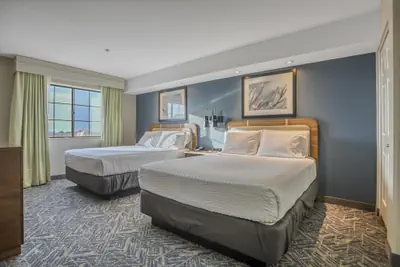 Photo 2 - Best Western Hesperia-Victorville Suites