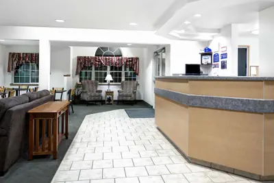 Photo 2 - Microtel Inn & Suites by Wyndham Mankato