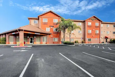 Photo 2 - La Quinta Inn by Wyndham Livermore