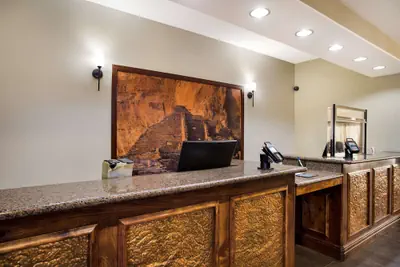 Photo 4 - Best Western Gallup West