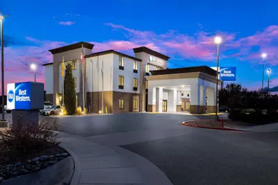 Photo 2 - Best Western Gallup West