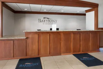 Photo 5 - Baymont by Wyndham Jamestown Conference Center & Water Park