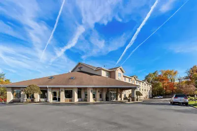 Photo 2 - Comfort Inn Painesville - Concord