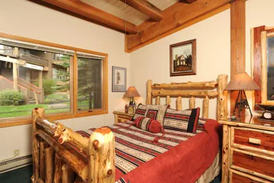 Photo 5 - Evergreen Condominiums by Vail Resorts