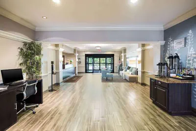 Photo 3 - Sleep Inn & Suites Dunmore