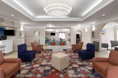 Photo 5 - La Quinta Inn & Suites by Wyndham Gallup