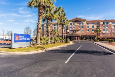 Photo 2 - Hilton Garden Inn St. George