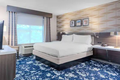 Photo 2 - Hilton Garden Inn Freeport Downtown