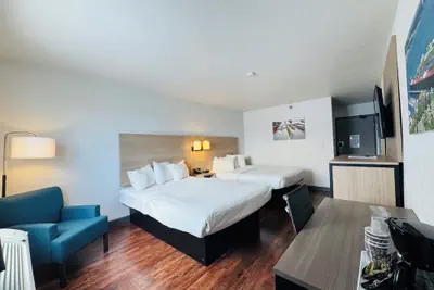 Photo 4 - Baymont by Wyndham Sault Ste Marie MI
