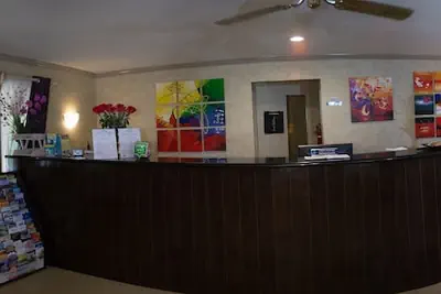 Photo 4 - Rosedale Inn