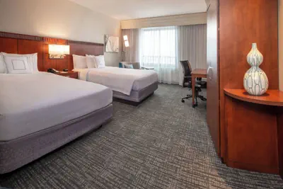 Photo 2 - Courtyard by Marriott Dunn Loring Fairfax