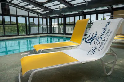 Photo 2 - The Breakers Hotel & Suites