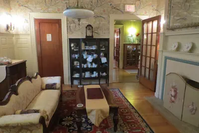 Photo 2 - The Silver Fountain Inn