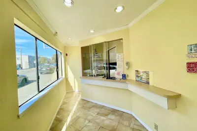 Photo 2 - Ocean Inn