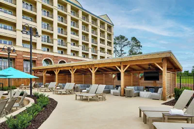 Photo 2 - Renaissance Shoals Resort & Spa